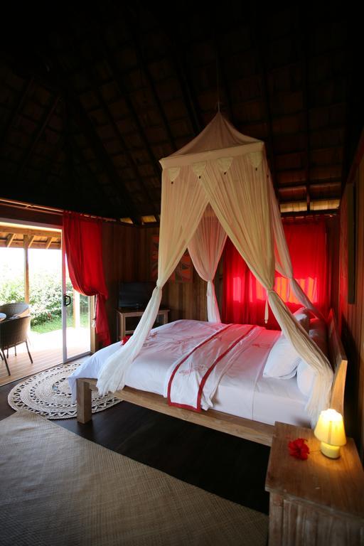 La Perruche Rouge Guest House Tamatoa ภายนอก รูปภาพ