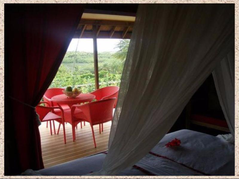 La Perruche Rouge Guest House Tamatoa ภายนอก รูปภาพ