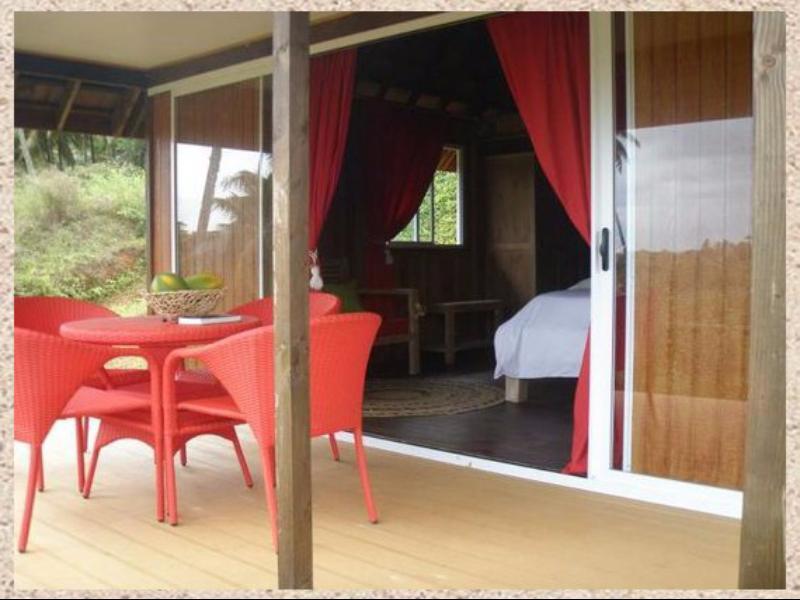 La Perruche Rouge Guest House Tamatoa ภายนอก รูปภาพ